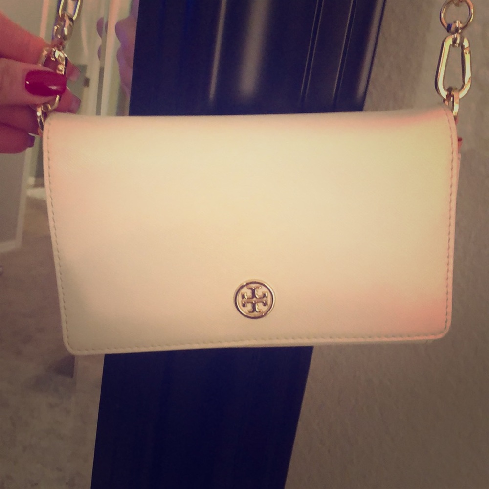 Tory Burch** Emerson Chain wallet, NWOT